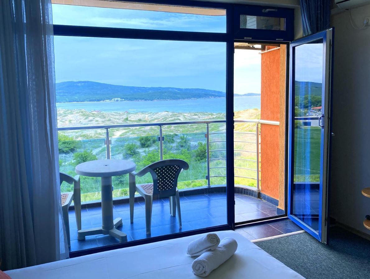 Hotel Penelope Приморско Экстерьер фото