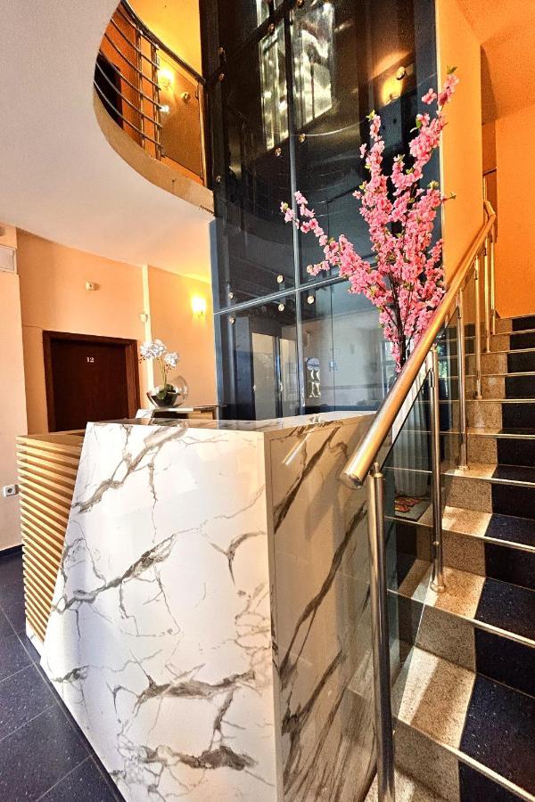 Hotel Penelope Приморско Экстерьер фото